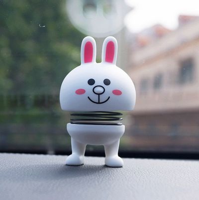 Игрушки на торпедо, дефлектор