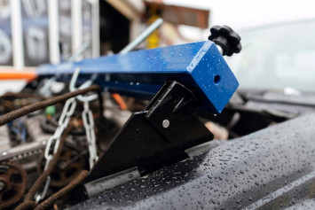 Стенд для вывешивания двигателей NORDBERG N3005 (500 кг, L=150 см) 