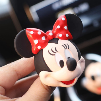 Украшение на дефлектор  №8 &quot;Мики Маус  1шт.&quot;