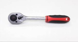 М5. Трещотка 1/4" 45Т с металлич. ручкой