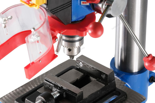 Станок сверлильный NORDBERG ND1352 с тисками