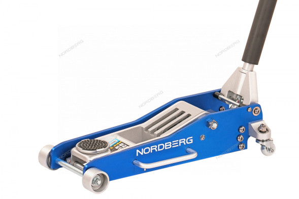 Облегченный алюминиевый домкрат NORDBERG N32030N (3 тонны)