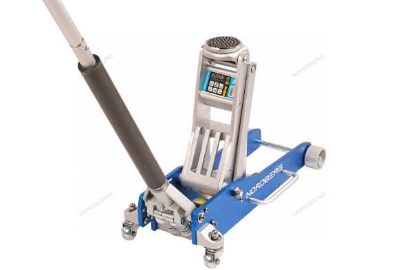 Облегченный алюминиевый домкрат NORDBERG N32030N (3 тонны)