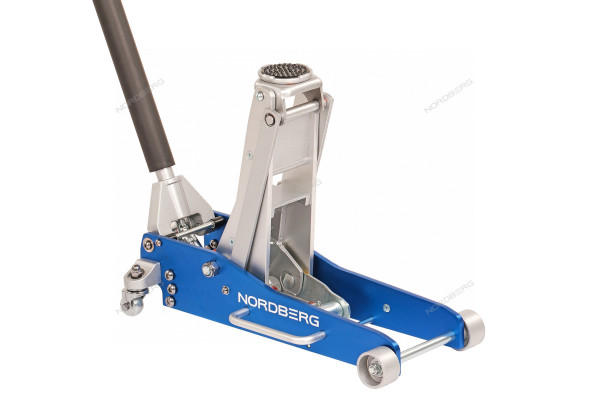 Облегченный алюминиевый домкрат NORDBERG N32030N (3 тонны)