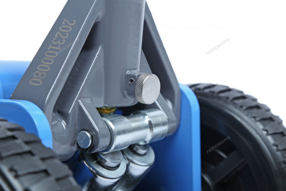 Домкрат подкатной NORDBERG N32031N c большими колесами