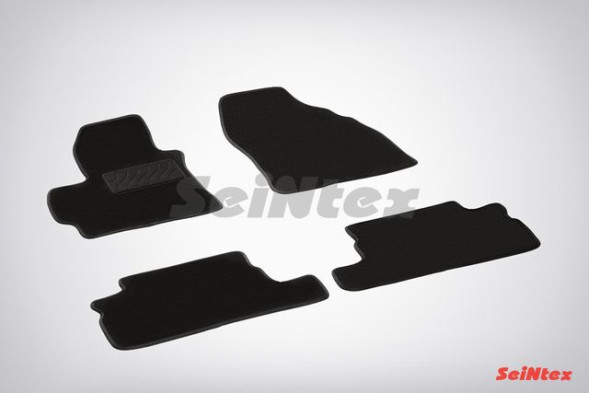 Коврики текстильн. Toyota Auris 2007-2012г. /компл.4шт./осн.резин./ LUX