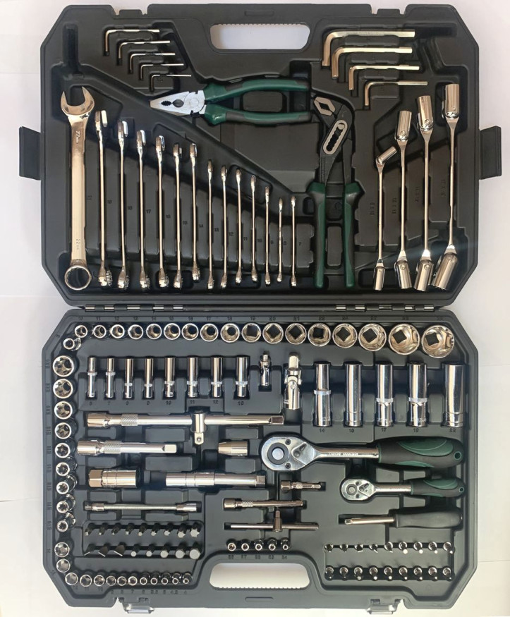 DC Набор инструмента 1/2" &amp; 1/4",  137 предмета  (6 гр.)