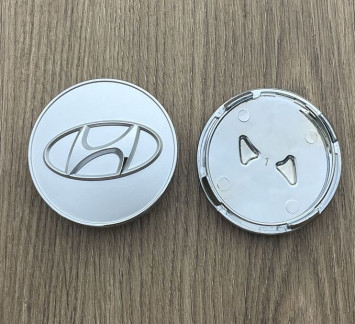 Заглушка (колпачок) на литой диск мод. HYUNDAI  серебро/хром кант  (наруж. D61/D55)