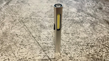 Фонарь аккумуляторный светодиодный NORDBERG 1915