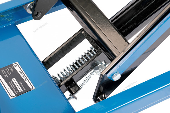 Подъемный гидравлический стол NORDBERG N3T301