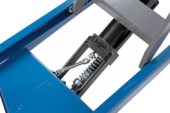 Подъемный гидравлический стол NORDBERG N3T500