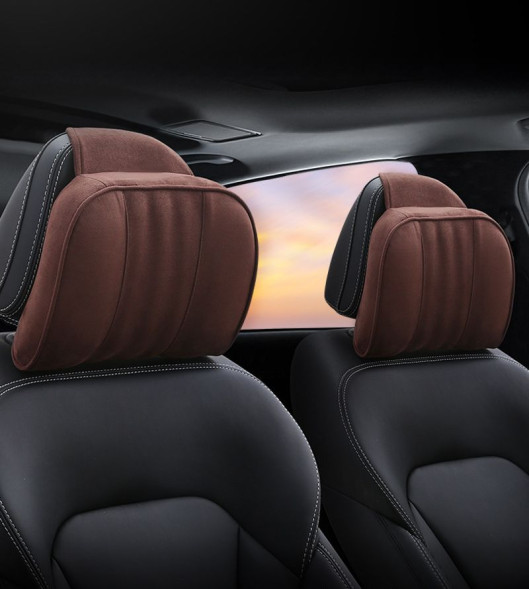 Подголовник-подушка  Carlife  алькантара  Коричневый