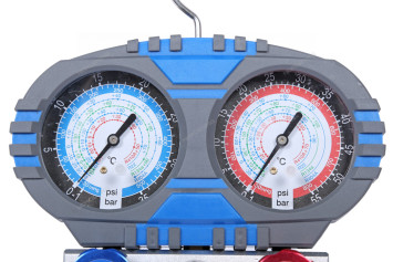 Манометрический коллектор NORDBERG NFG32K со шлангами и муфтами в кейсе