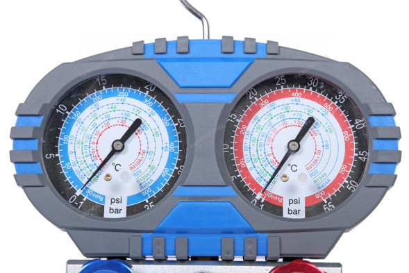 Манометрический коллектор NORDBERG NFG32K со шлангами и муфтами в кейсе