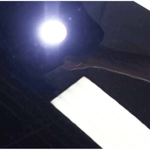 HOCHGLANZ-ANTIHOLOGRAMM-POLITUR M2.01 - Новая супермикро абразив для мягких лаков Япония Корея 250 мл 182250