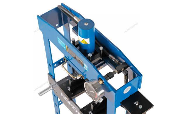 Напольный пресс NORDBERG N3620A ручной/пневмопривод