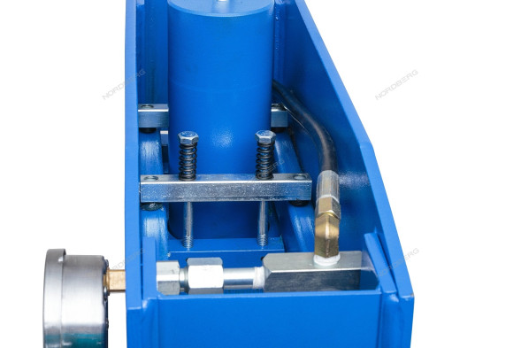 Напольный пресс NORDBERG N3630 с ручным приводом