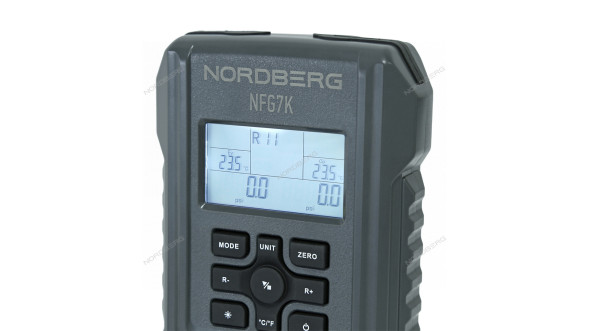 Электронный манометрический коллектор NORDBERG NFG7K со шлангами и муфтами в кейсе