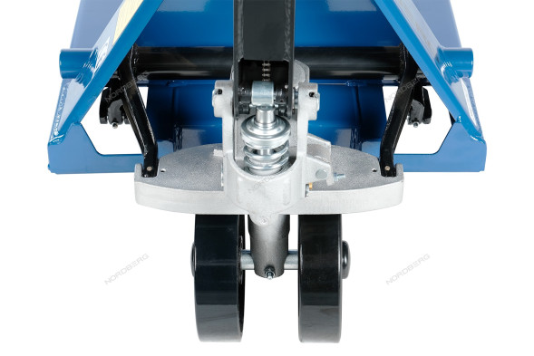 Усиленная тележка складская (рохла) гидравлическая NORDBERG N3901-25 с полиуретановыми колесами