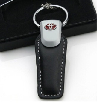 Брелок кожа  трапеция  PEUGEOT  Черный