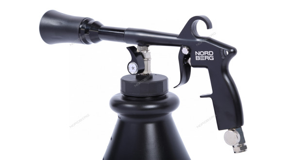 Моющий пистолет NORDBERG NP9010 с пластиковой вращающейся насадкой