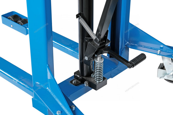 Ручной гидравлический штабелер N3906-15 (1,5 тонны)