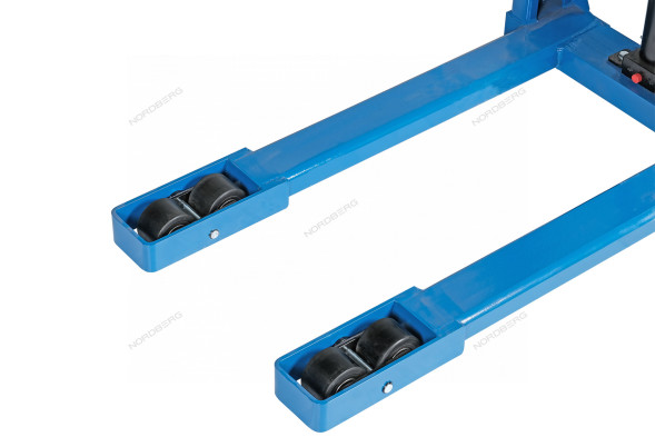 Ручной гидравлический штабелер N3906-15 (1,5 тонны)