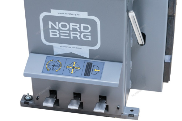 Шиномонтажный полуавтоматический станок NORDBERG 4639 (2 скорости, взрывная подкачка)