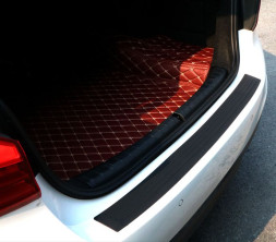 Накладка на задний бампер  Carlife 8х90см  черный