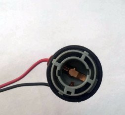 ЭТ Колодка соед. автолампы T15   стоп-сигнал 1 контакт (2 провода)  (цена за 1штуку)