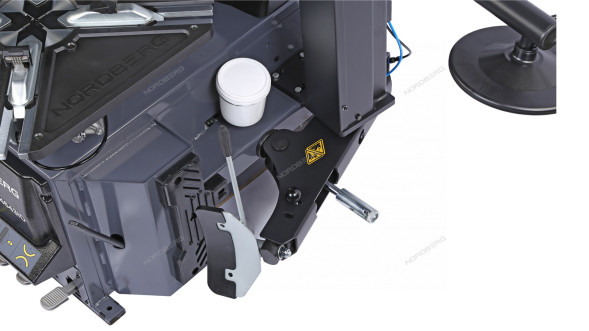 Автоматический шиномонтажный станок NORDBERG 4643ID с &quot;третьей рукой&quot;