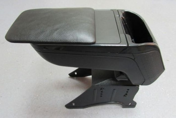 Подлокотник мод. VW Golf VI (48014 с адаптером)