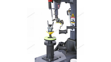 Шиномонтажный станок NORDBERG 4633 с автоматической монтажной головкой