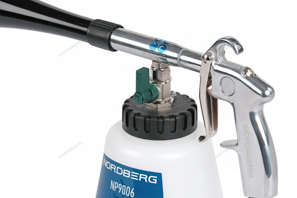 Моющий пистолет NORDBERG NP9006 с металлической вращающейся насадкой