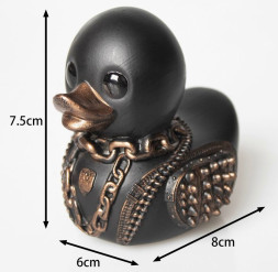 Игрушка на торпедо "УТКА готика" (цепи)  7,5см*8см