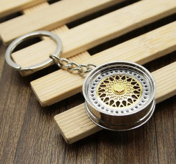 Брелок  "Диск автомобильный РЕТРО" карабин (1 кольцо)  хром+золото