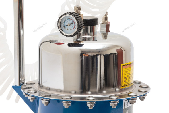 Пневмоустановка для прокачки тормозной системы и системы сцепления NORDBERG BC5