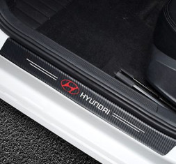 Наклейки защитные на пороги  карбон (60см-2шт; 40см-2шт.)  4шт.  RENAULT