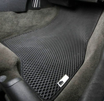 Коврики VW Passat B8 2015г- основа черная, кант черный EVA