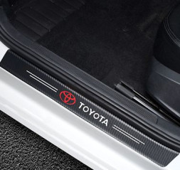 Наклейки защитные на пороги  карбон (60см-2шт; 40см-2шт.)  4шт.  TOYOTA