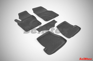 Коврики резиновые   Ford Focus III рест. 2015-2020г.  БОРТ