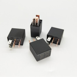 ЭТ Реле 12В 4 контакта, черный корпус, 40A (вентилятор кондиционер масляный насос реле фар)