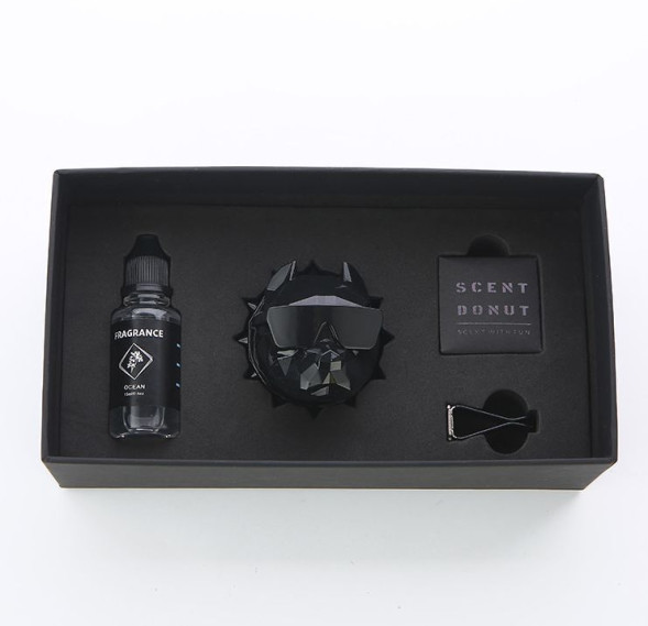 Осв.возд. Carlife собака, черный матовый (на дефлектор)