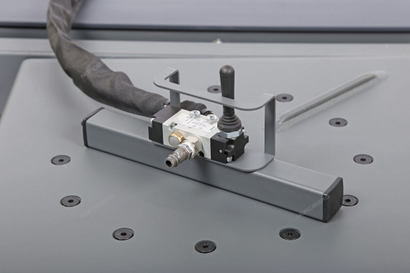 Мобильный мини-подъемник NORDBERG N636-3 с пневмоприводом