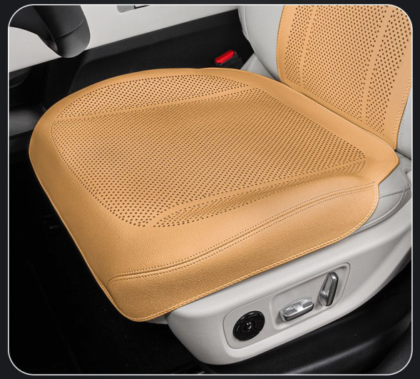 Накидка  Carlife  «Altea» нижняя часть закрытая, экокожа, перфорация, св.коричневый/св.коричневый