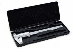 М5. Штангенциркуль 150мм в кейсе,  погрешность 0,02мм