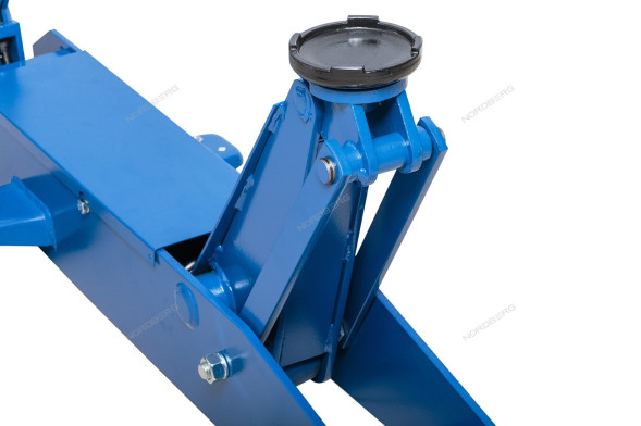 Удлиненный подкатной домкрат NORDBERG N3210N для грузового транспорта