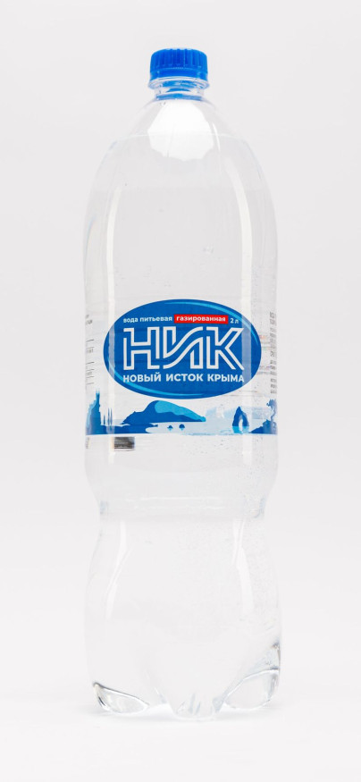 Вода питьевая  "НИК" 2л. Газированная