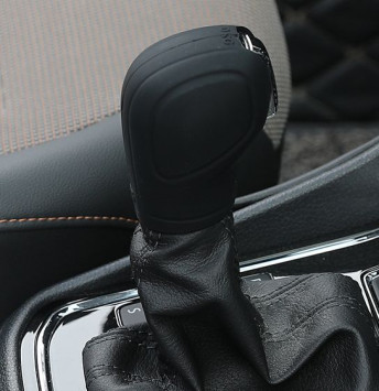 Чехол ручки КПП  силикон  Черный №5