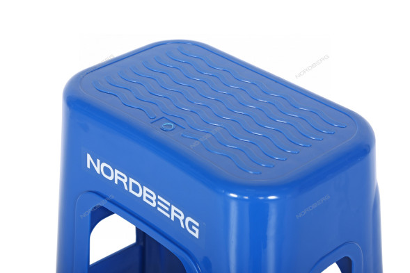 Двухступенчатый табурет-стремянка NORDBERG TL35